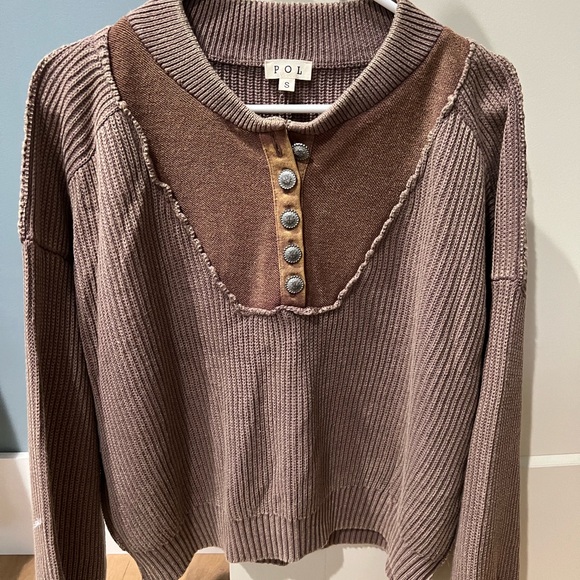 Pol size small mocha true to size fit sweater. - Picture 2 of 4